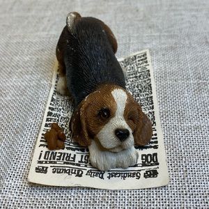 Vintage 1990 Sandicast Pesky Peepers dog figurine B01 beagle, Brue.